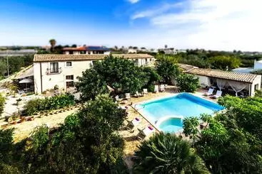 Villa U Marchisi B&b