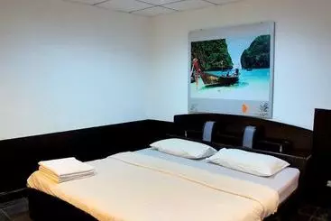 Hotel Golden Bee Phi Phi