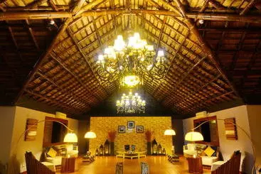 酒店 Huma Island Resort & Spa