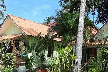 Hotel Chalala Samui Resort