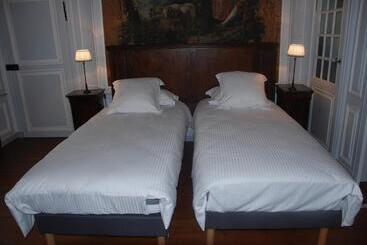 호텔 Château Hôtel De Warenghien