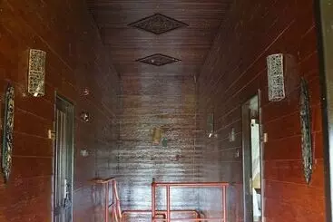 ホテル Samboja Lodge
