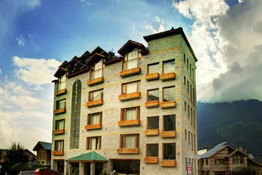 Chandertal Regency Hotel & Spa, Manali