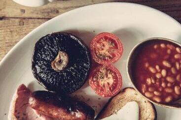 فندق Ty Dre Town House