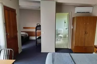 هتل Abbotswood Motor Inn