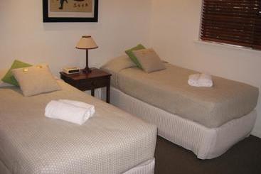 Отель Bermuda Villas