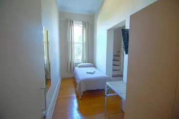 Hotel Cambridge Lodge