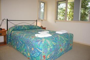 فندق Hastings Cove Holiday Apartments