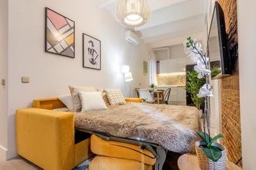 Santa Ana Apartamento Madrid