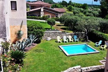 مبيت وإفطار Garnì Del Gardoncino