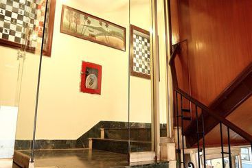 ホテル Treebo Trend Beeu