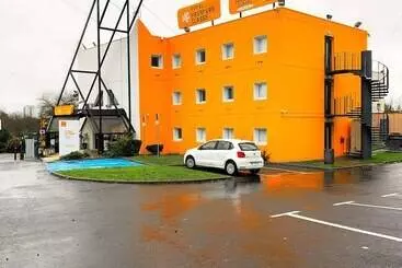 هتل Premiere Classe Thionville Yutz