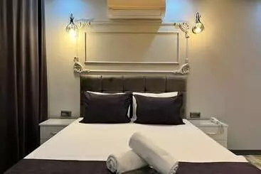 ホテル Cevas Suite