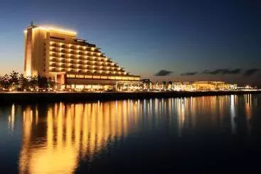 Hotel Kobe Minato Onsen Ren