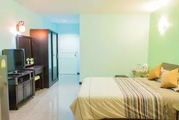 Hotell Nam Talay Resort