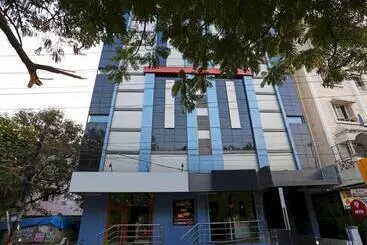 ホテル O Saraswathi Residency Near Sr Nagar Metro Station