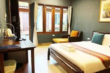Hotell Phuket Siam Villas   Sha Plus