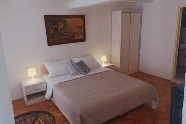 Апартаменты Katarina Old Town