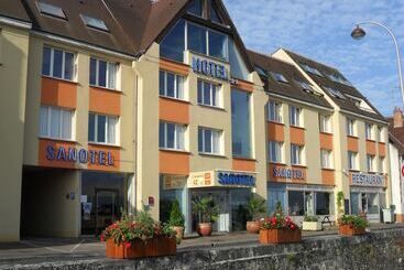 Brit Hotel Confort Gien