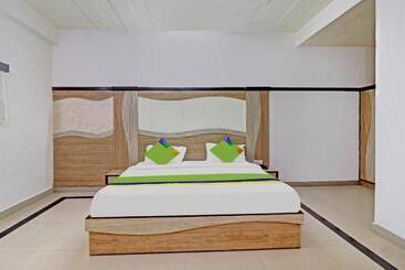 בית מלון כפרי Golden Heights