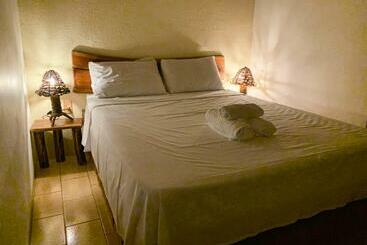 Albergue Pousada E Café Tangará