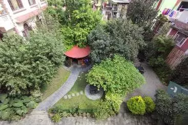 هتل Cloud 9 Garden