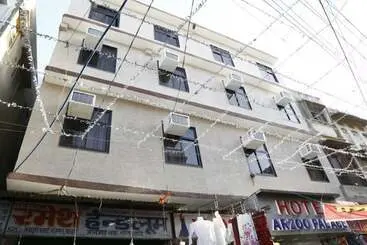 Hotel Arzoo Palace