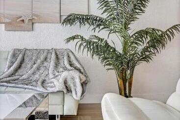 فندق Sunny Isles Ocean Reserve Condo Apartments