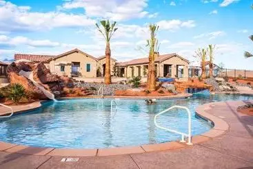 ツーリストアパートメント The Getaway #23 Paradise Village At Zion