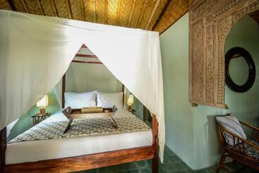 فندق Aashaya Jasri Resort