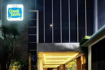Sans Hotel Grand Omah Sastro