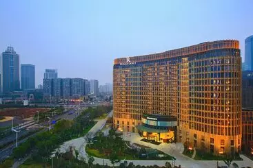 ホテル Renaissance Nanjing Olympic Centre