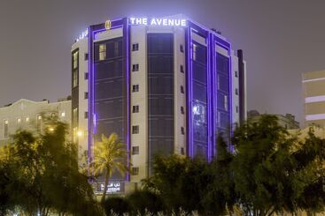 هتل The Avenue
