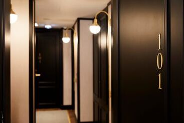 Villa Brown Ermou, A Member Of Brown Hotels