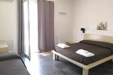 Mökkimajoitus La Mela Di Venere