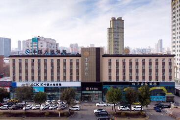 Ji  Harbin Wenchang Street Forestry University