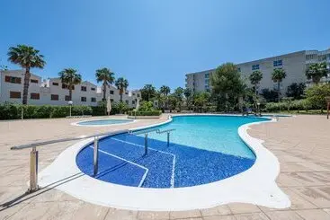 Apartamentos Estival Park