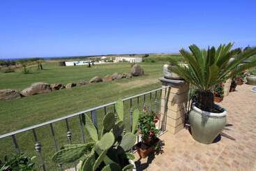 Hotel Country Resort Capo Nieddu