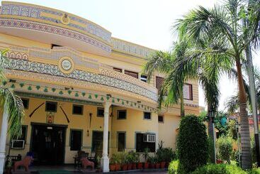 Hotel Oyo Rooms Pratap Bas Alwar