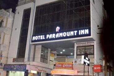 Hotel Paramount Inn