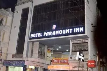 Hotel Paramount Inn