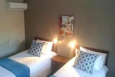 Pension Komrus B&b
