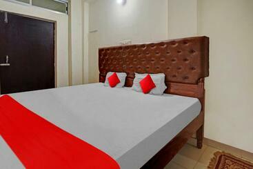 فندق Oyo Flagship 81393 Home Stay