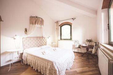 펜션 Relais Casale Il Poggetto Villa Paola