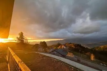 Aamiaismajoitus (B&B) Chalet La Petite Ourse