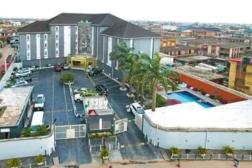 هتل La Regia Airport