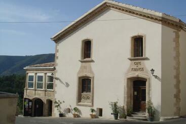 فندق Cafe De France