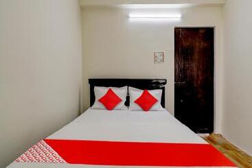 Hotel Oyo Flagship 81334 Sv