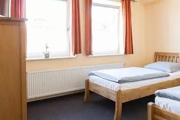 ホテル Pension Allerdomizil