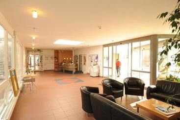 酒店 Stephansstift Tagungs Und Gästehaus